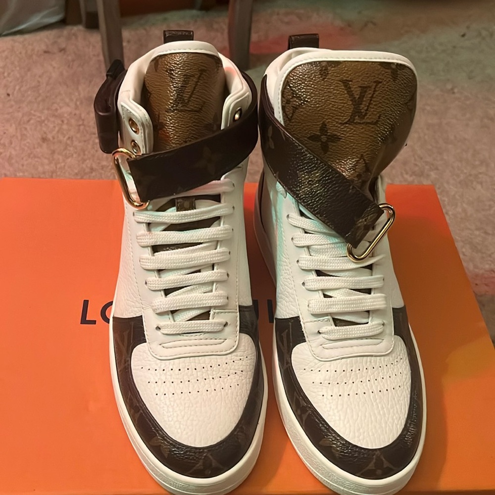 Authentic Louis Vuitton sneakers